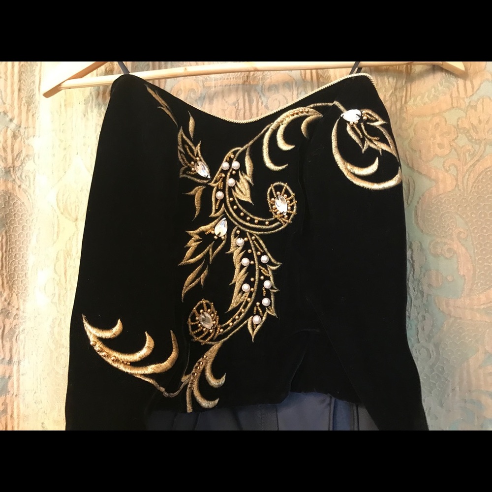 Velvet blk strapless bustier Neiman Marcus size M